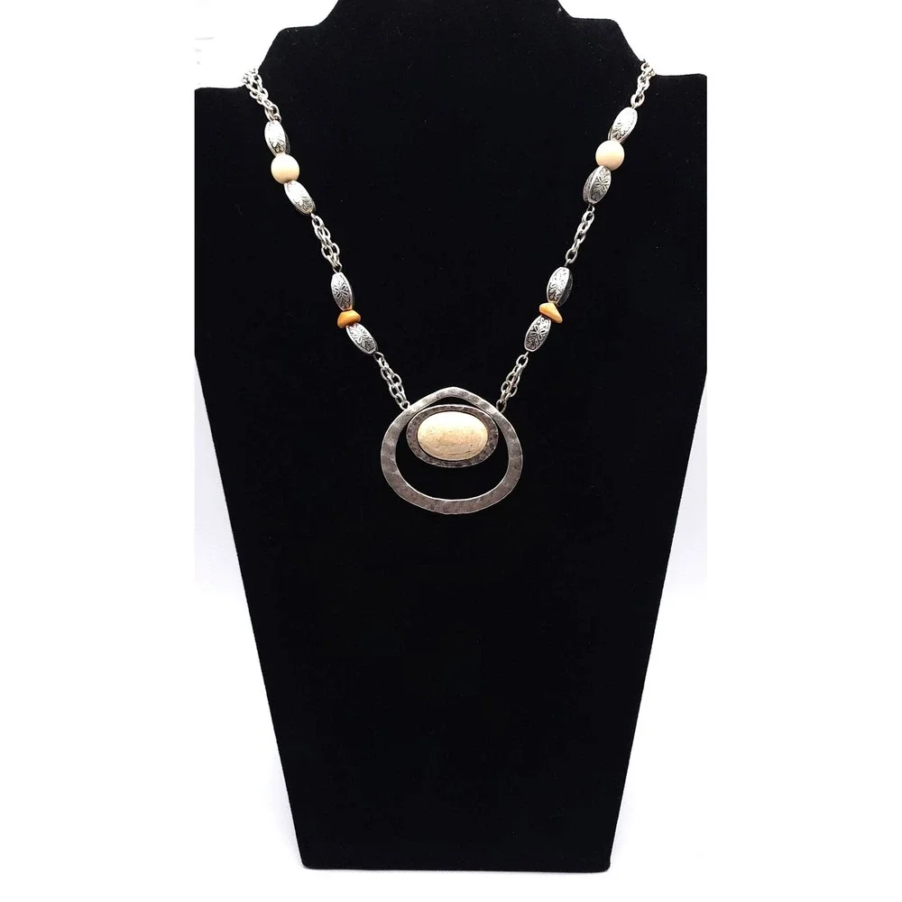 Vintage‎ Avenue Statement Necklace